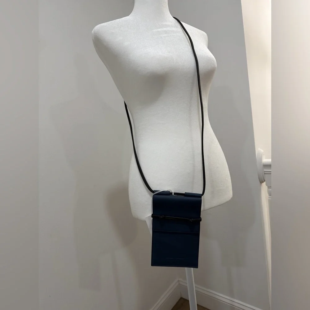 Von Holzhausen The Micro Bag